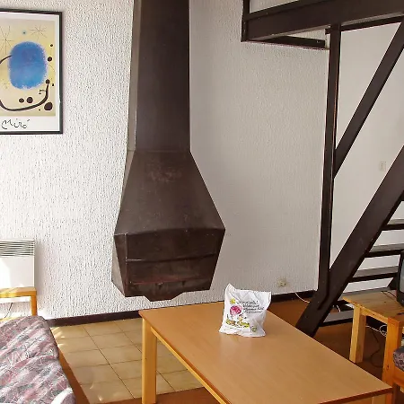 Holiday Type 6.1 * Hastiere-par-dela